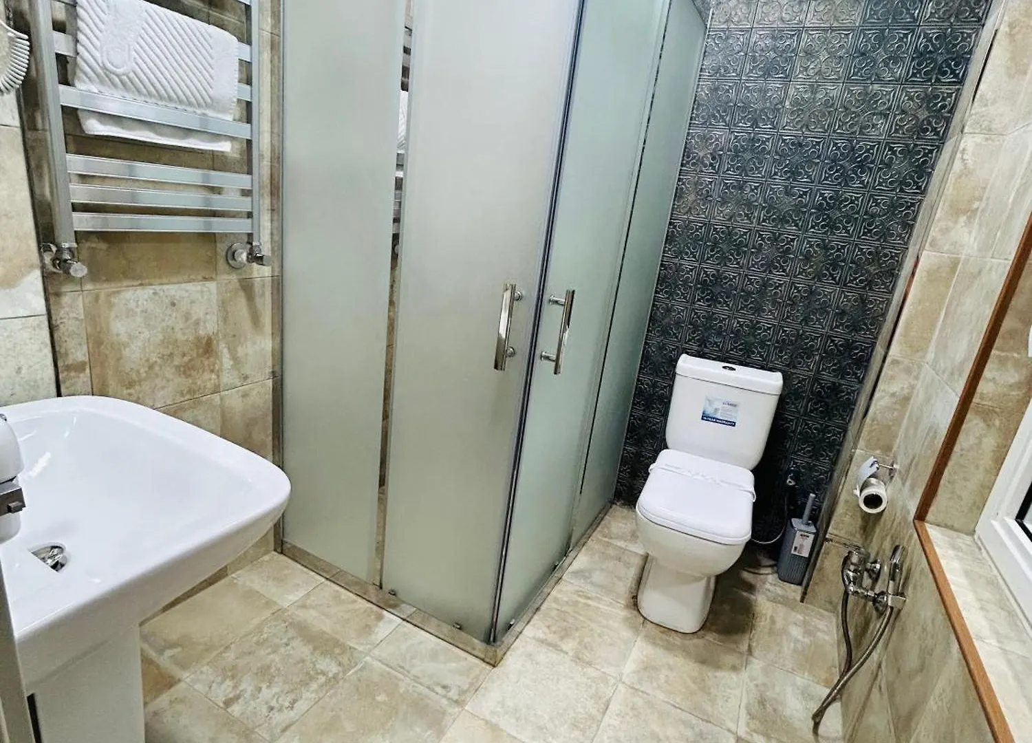Parliament Hotel & Restaurant Baku